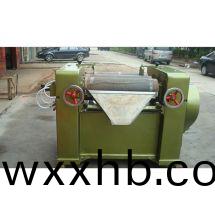 三輥研(yan)磨機