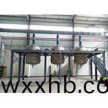 3000L裌套反(fan)應釜(fu)安裝現場